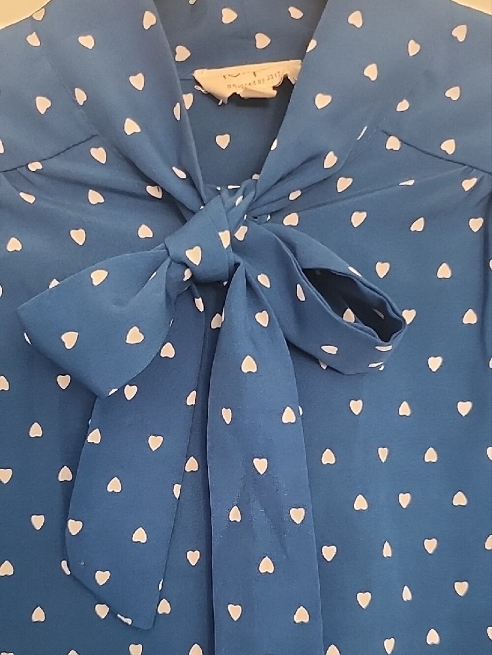 Blue Heart-Print Tie-Neck Blouse - Picture 2 of 5